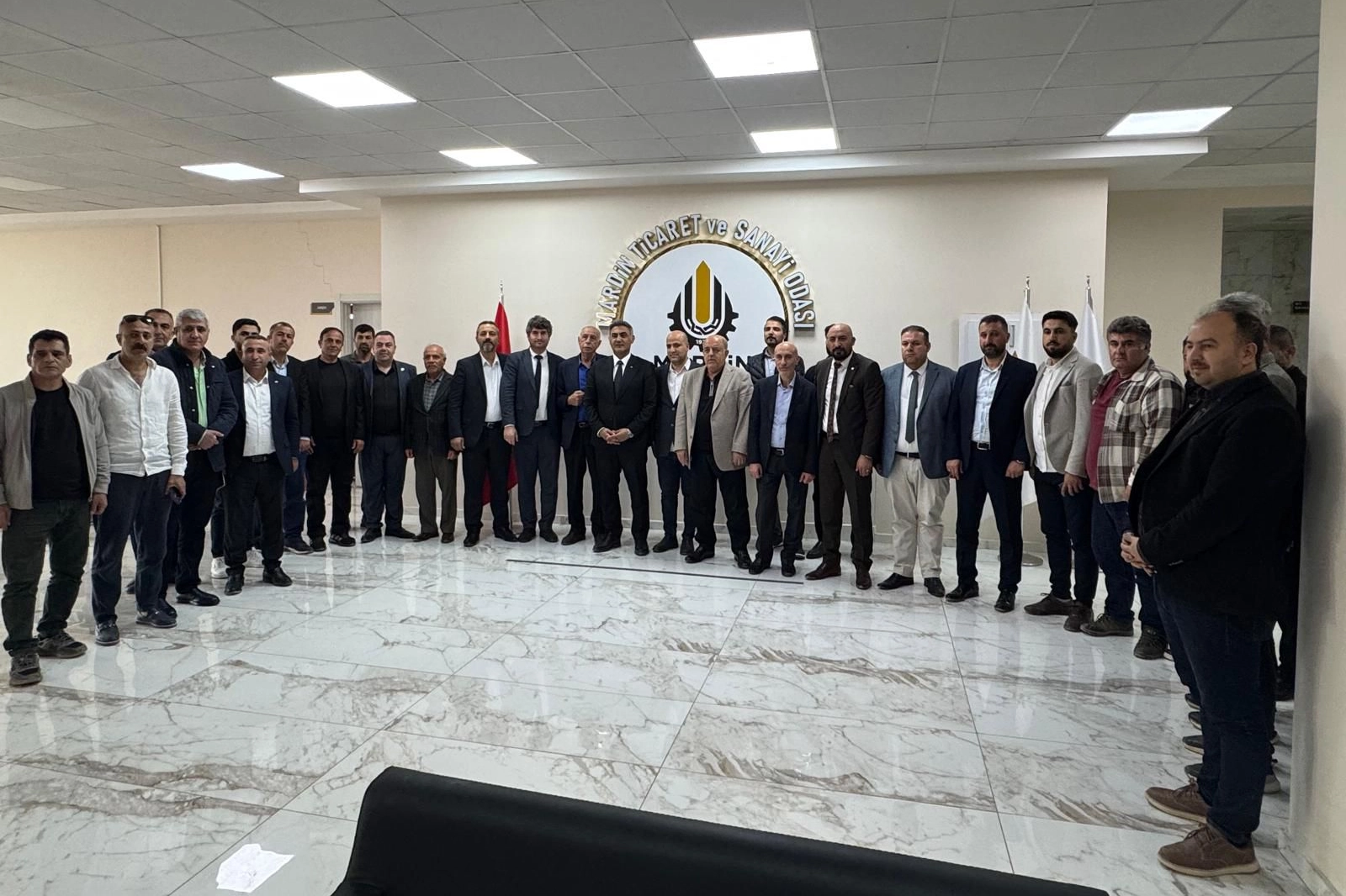 Mardin’de ‘Ayaküstü’ Emlakçılık Dönemi Bitiyor! MTSO’dan Esnafa Komite Müjdesi ve Cezalar Peş Peşe Geldi