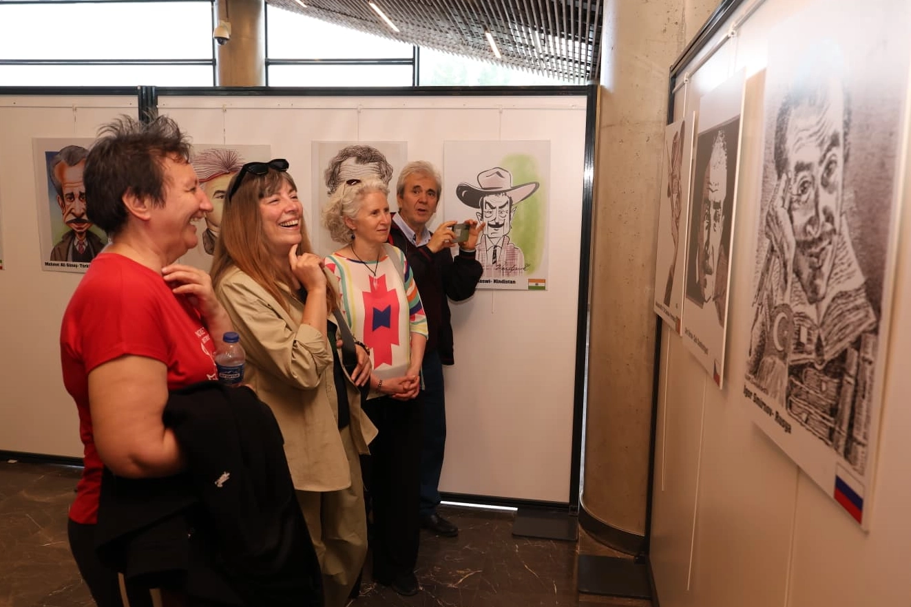 Uluslararası Orhan Kemal Karikatürleri Sergisi Panorama 1326’da Açıldı