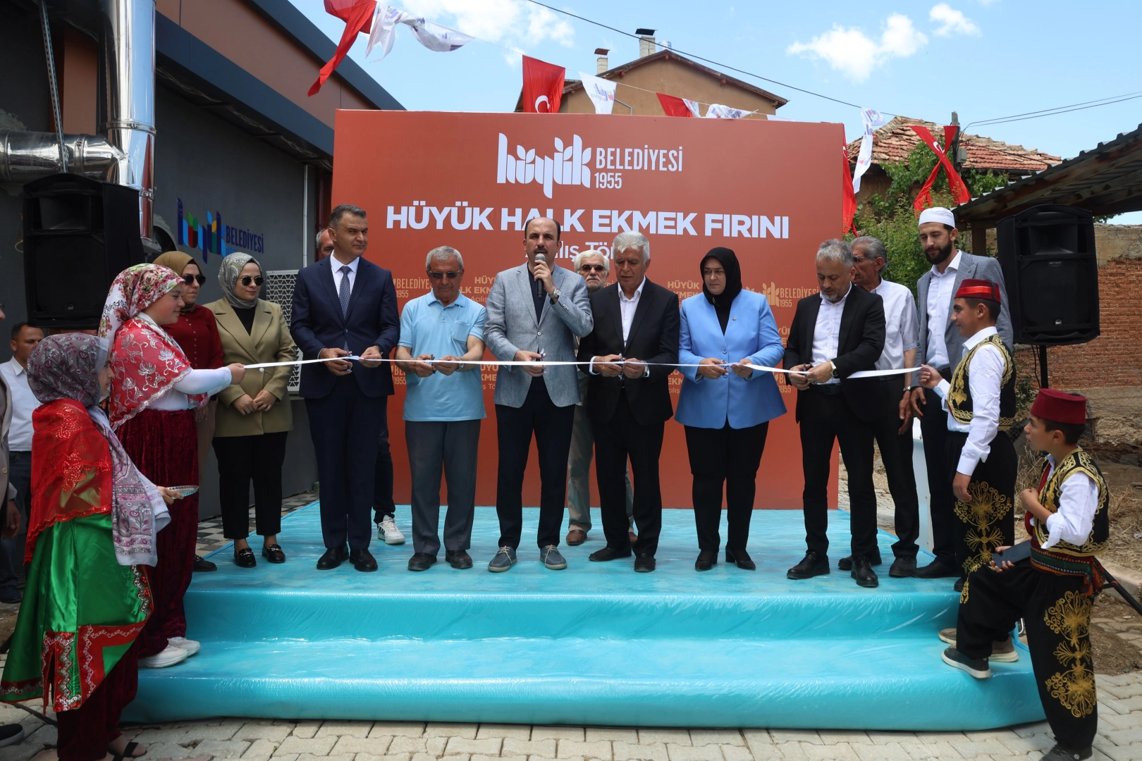 Başkan Altay Hüyük ve Derbent’te Vatandaşlarla Buluştu