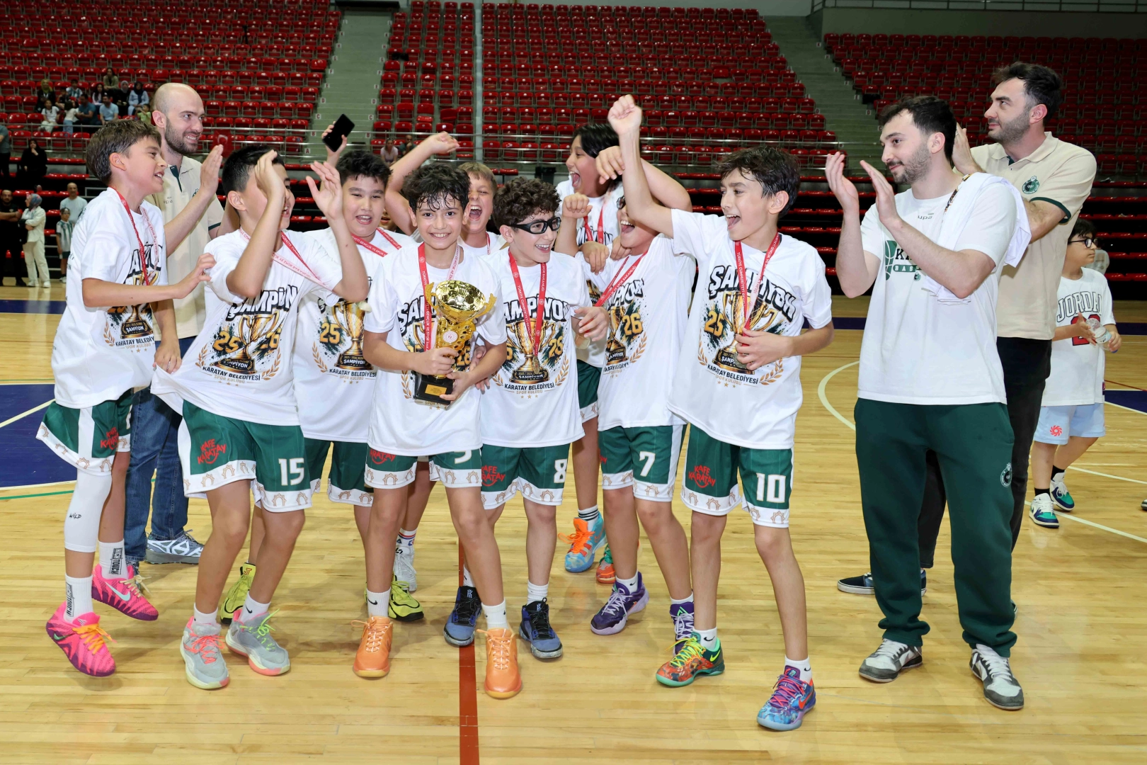 Karatay Belediyespor U12 Takımı Namağlup Şampiyon Oldu