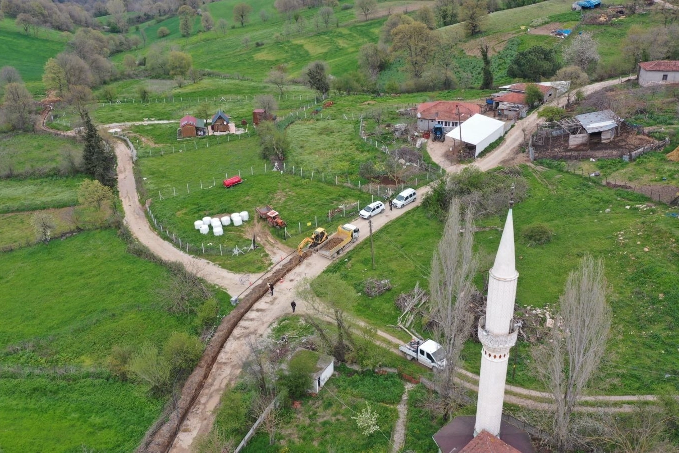 Gönen’de İçme Suyu Hatları Yenilendi