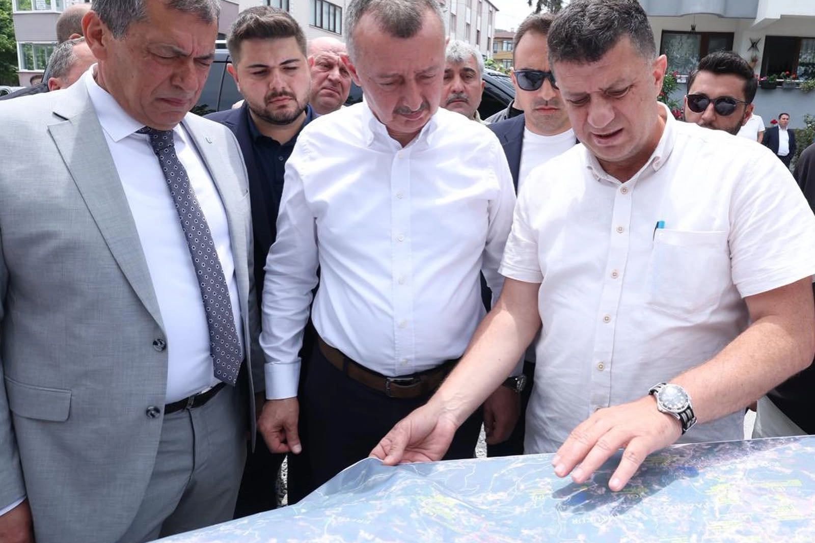 Başkan Büyükakın Karamürsel’deki Altyapı Çalışmalarını İnceledi