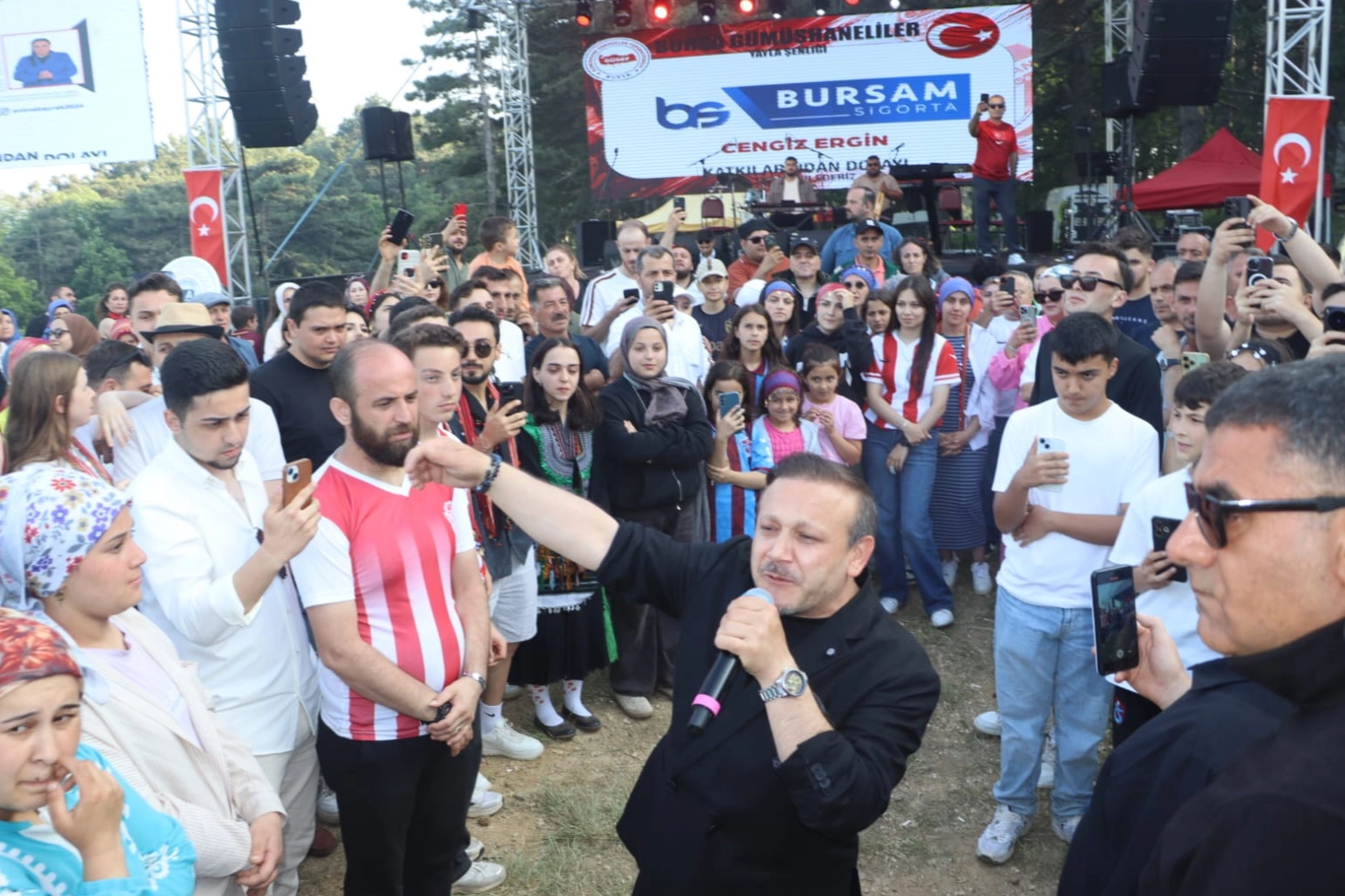 Bursa’da Gümüşhaneliler Yayla Şenliğinde Buluştu