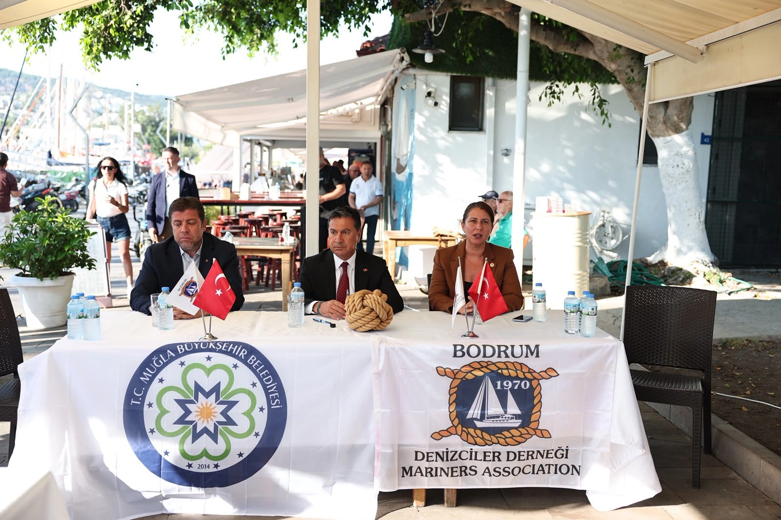 Başkan Ahmet Aras’tan Milas ve Bodrum’da Yoğun Temas Trafiği