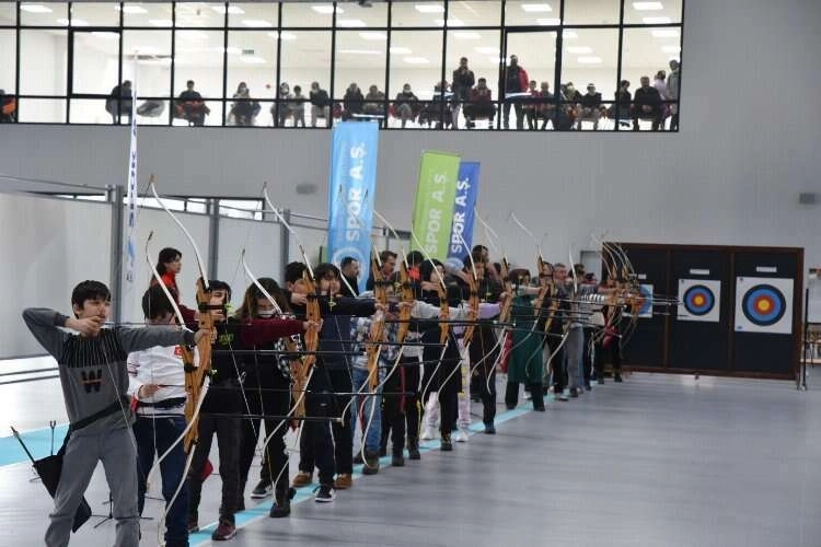 Kayseri Spor Okulu Yaz Dönemi Kayıtları Başladı: 18 Branşta Eğitim Verilecek