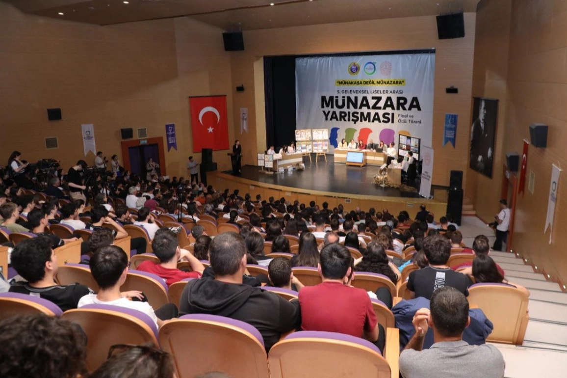 Ordu’da Münazara Şampiyonu Kabadüz Çok Programlı Anadolu Lisesi Oldu