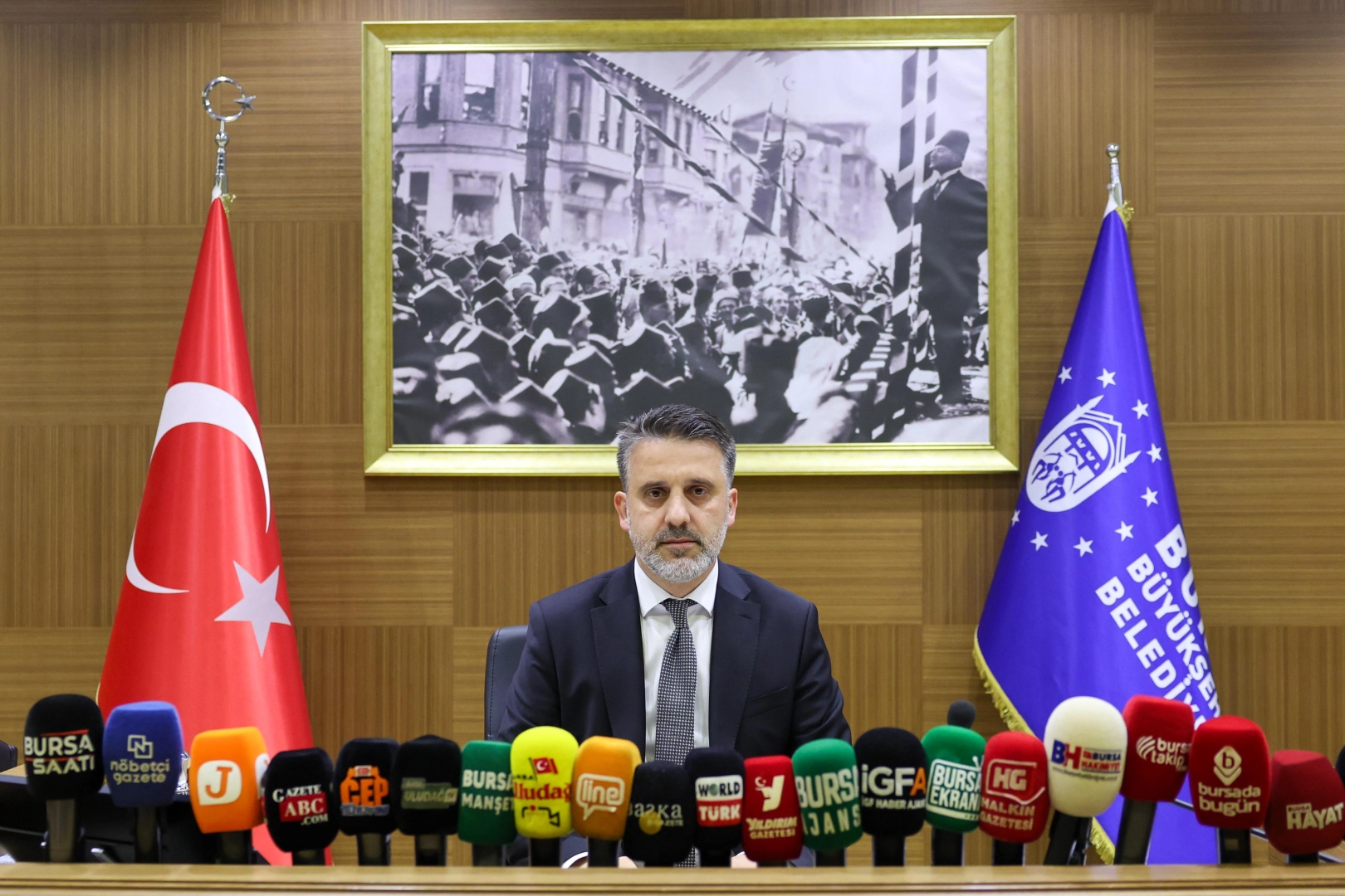 Bursa Büyükşehir Belediyesi’nde Toplu Sözleşme Tartışması: Şahin Biba’dan 300 Milyon Liralık Zimmet İddiası