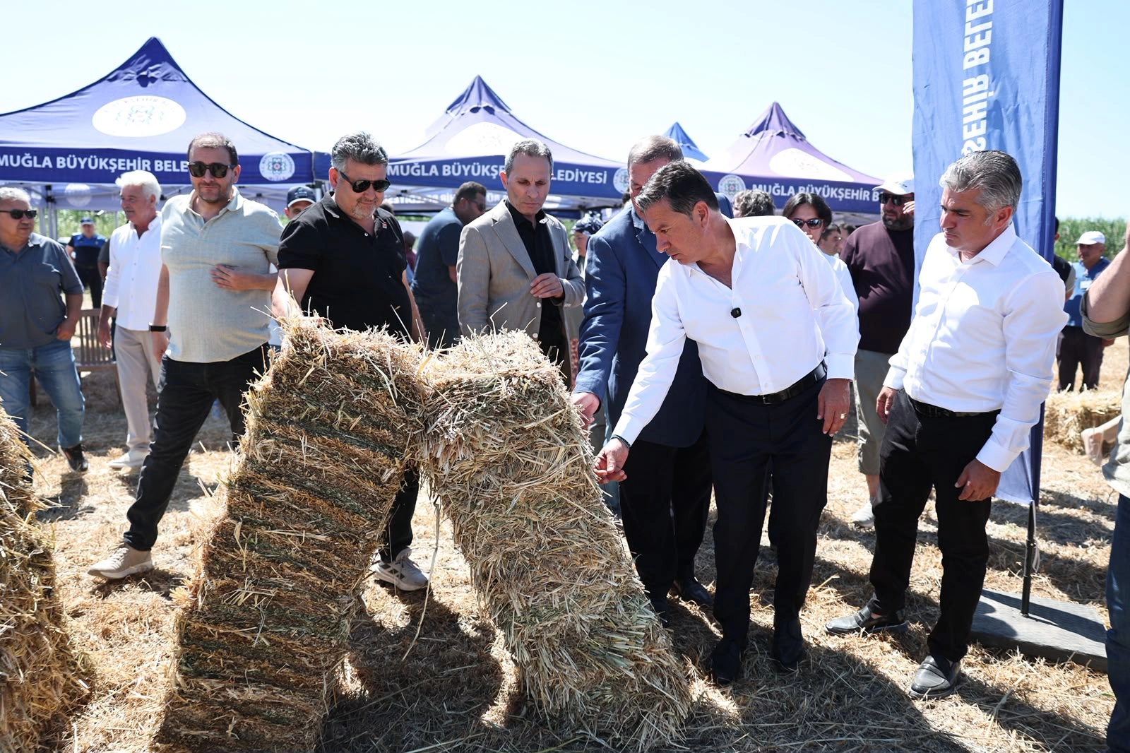 Muğla Büyükşehir’den Üreticiye Yem Desteği: 21 Ton Balık Yemi Dağıtıldı