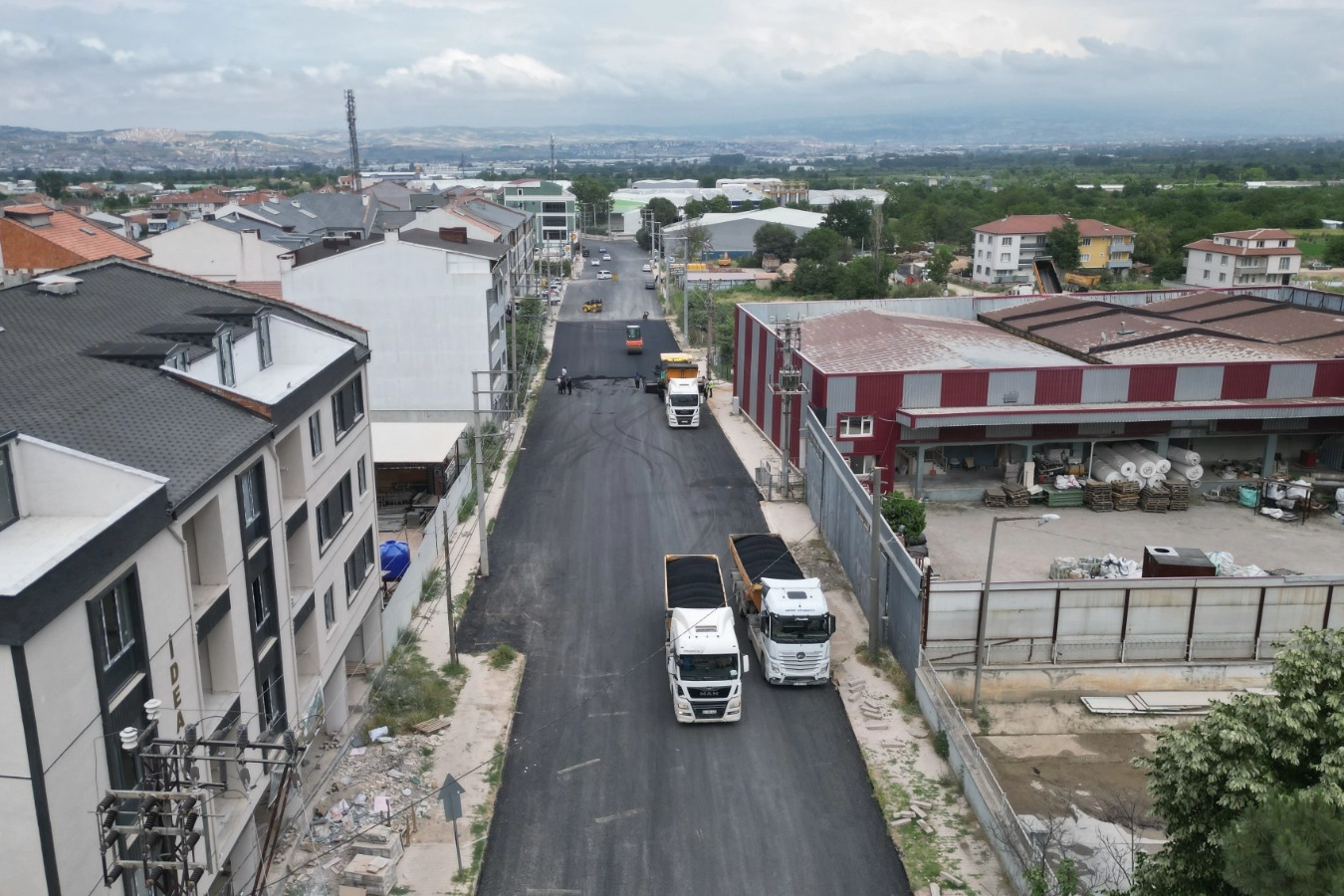Bursa Büyükşehir’den İnegöl Yeniceköy’de Asfalt Atağı