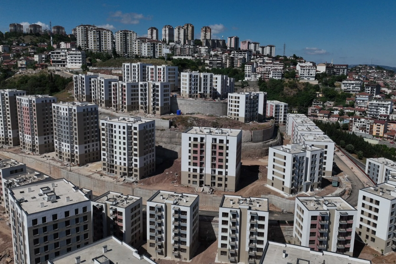 Cedit Kentsel Dönüşüm Projesi’nde 1097 Hak Sahibi Yeni Evlerine Kavuştu