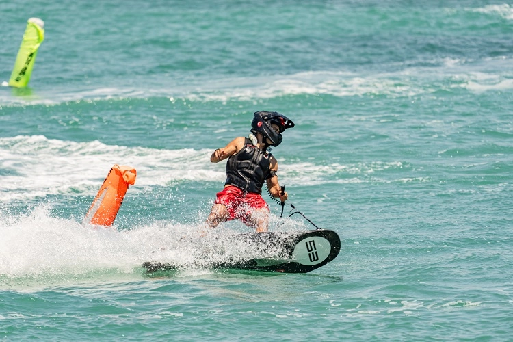 İzeltaş Dünya Motosurf Şampiyonası Çeşme’de Heyecanla Başladı