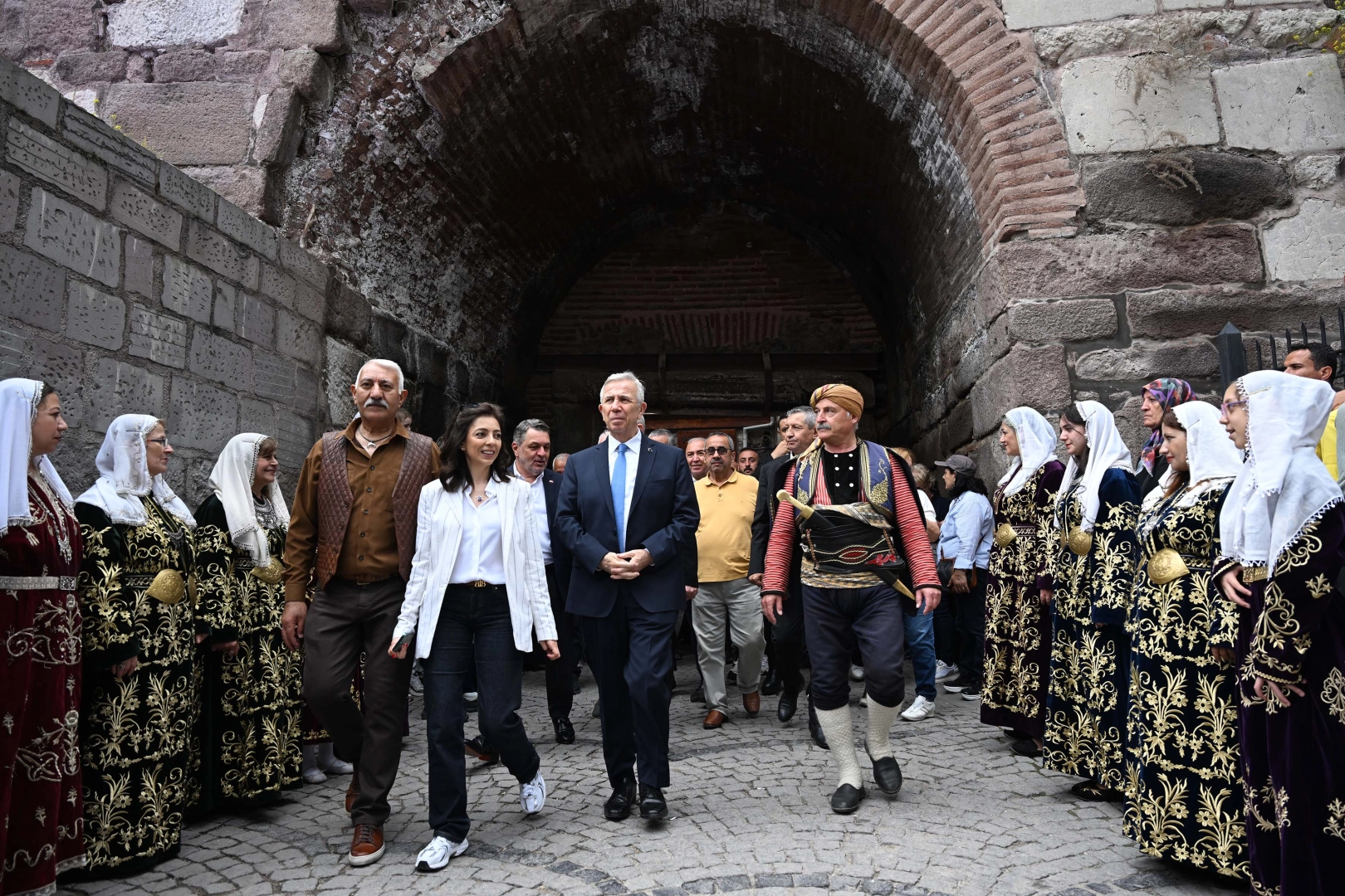 Kale Şenlikleri Ankara Kalesi’nde Coşkuyla Başladı