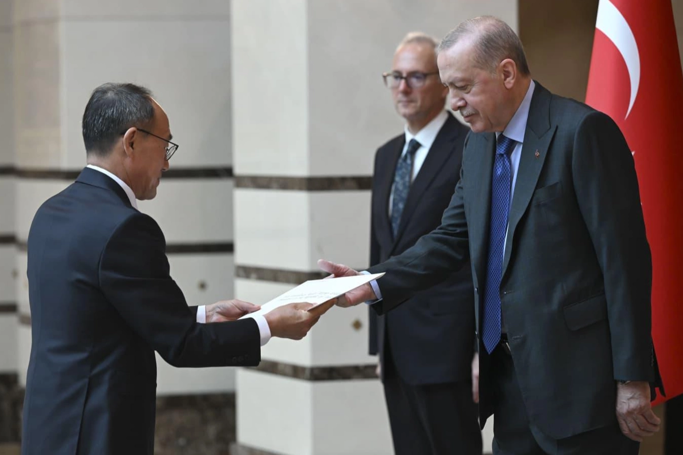 Cumhurbaşkanı Erdoğan Büyükelçilerin Güven Mektuplarını Kabul Etti