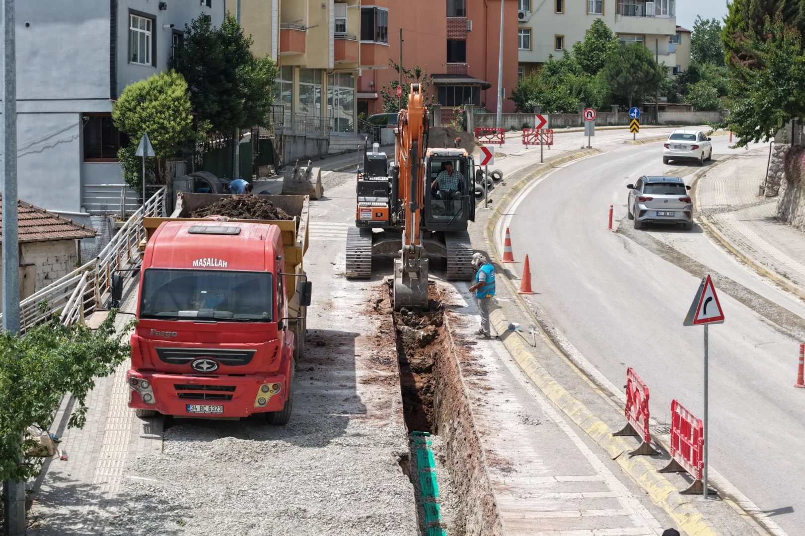 Derince’de 400 Milyon Liralık Altyapı Yatırımı Sürüyor