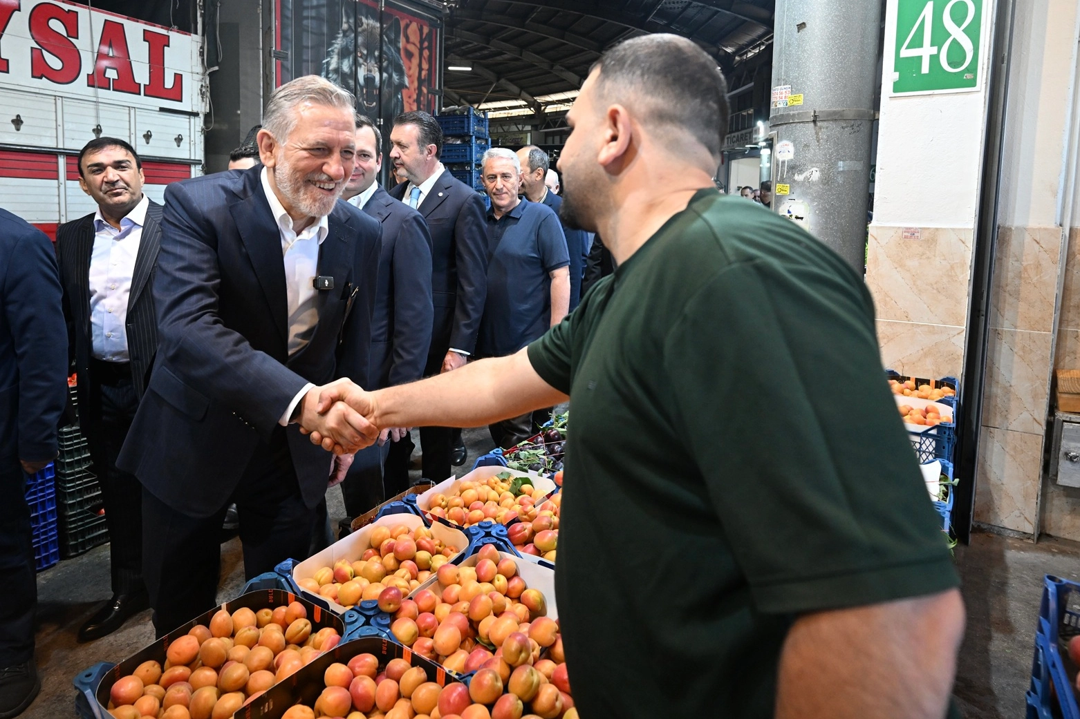 BTSO Yönetimi Bursa Kent Hali Esnafıyla Buluştu