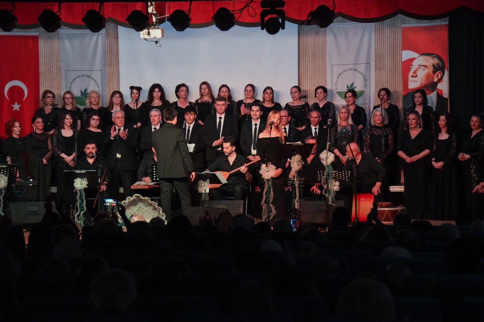 Anadolu İncisi Korosu’ndan Osmangazi’de Unutulmaz Konser