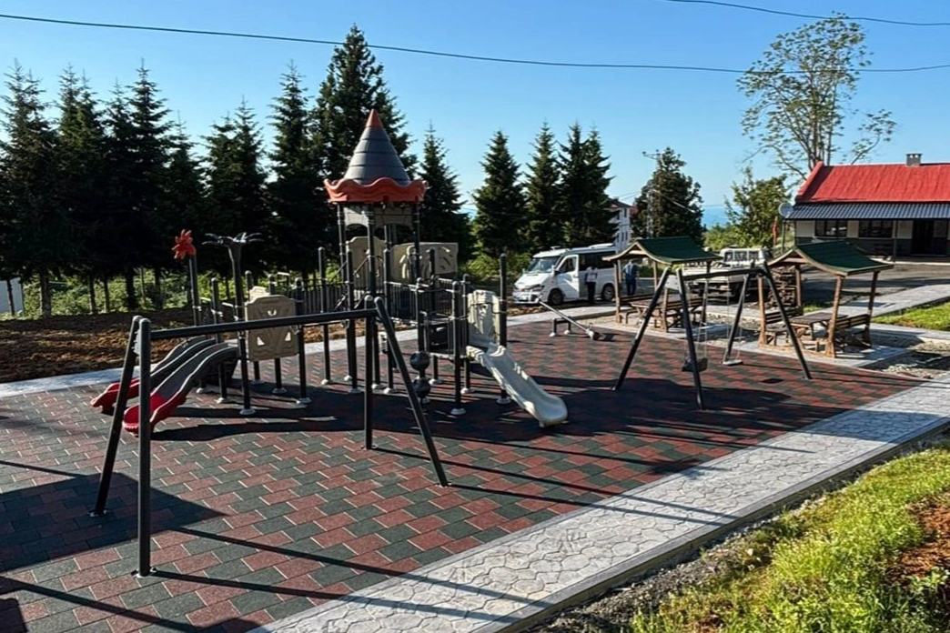 Beşikdüzü’ne 4 Yeni Park ve Spor Alanı Kazandırıldı