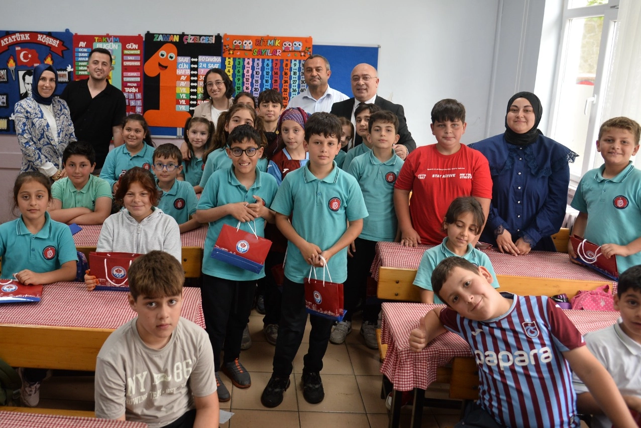 Trabzon’da 484 Öğrenciye Akran Nezaketi Eğitimi Verildi