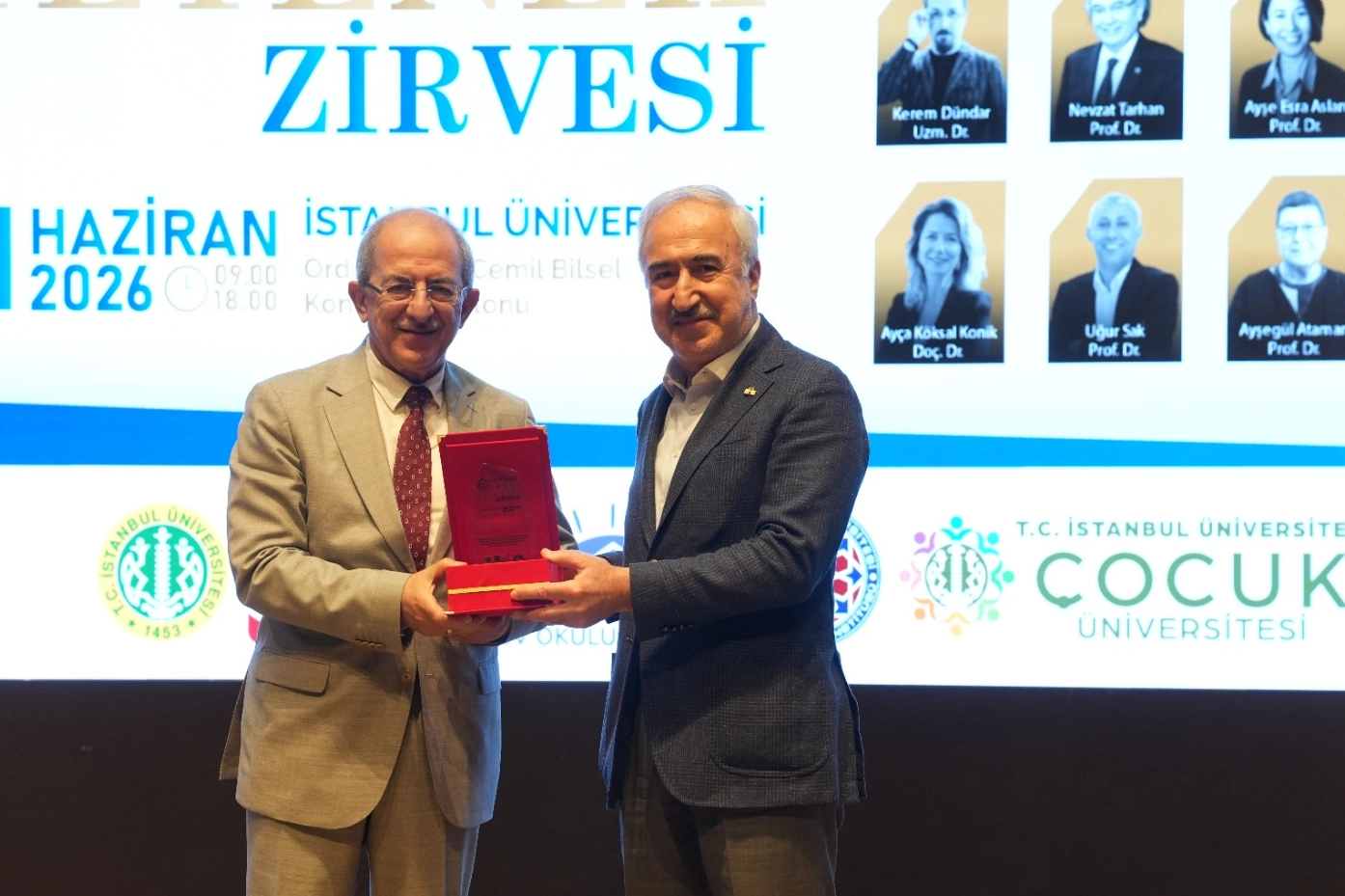 Üstün Yetenekli Çocukların Eğitimi Zirvede Masaya Yatırıldı