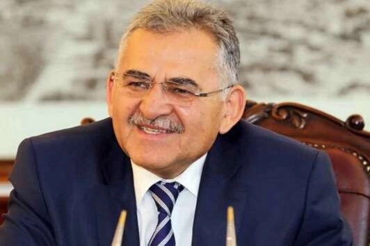 Başkan Büyükkılıç’tan İhracat Başarısı Gösteren Kayseri Firmalarına Tebrik