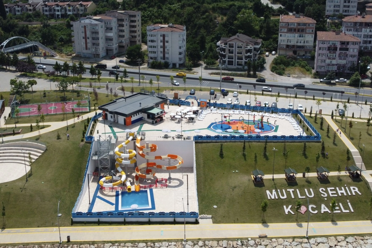 Değirmendere Aquapark Yaz Sezonuna Kapılarını Açtı