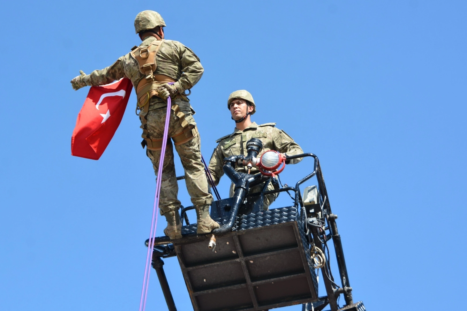 Türk Kara Kuvvetlerinin 2235’inci Kuruluş Yıl Dönümü 4’üncü Komando Tugayında Kutlandı